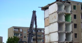 Демонтаж 5 этажного дома Кыштым, цена от 3730 руб.