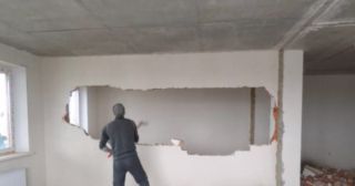 Демонтаж стен Кыштым, цена от 2994 руб.